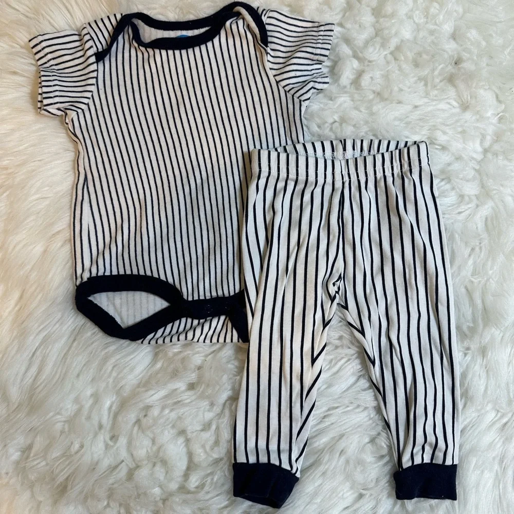 Baby Boy 3-6 Month matching outfit